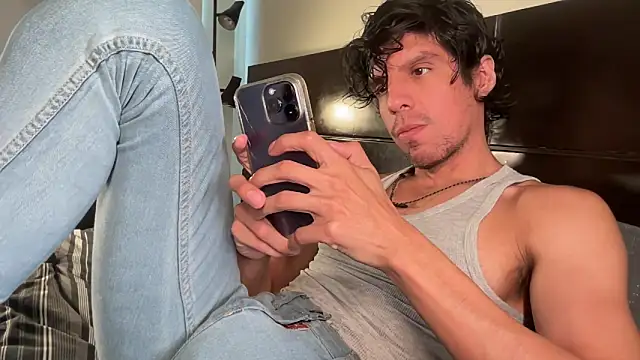 beranco19 online show from March 2026 04:59:01 PM