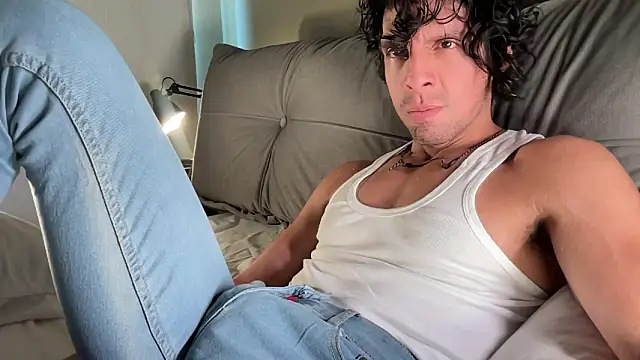 beranco19 online show from April 2026 06:10:02 PM