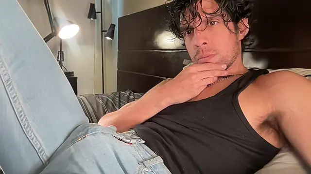 beranco19 online show from February 2026 08:51:01 PM