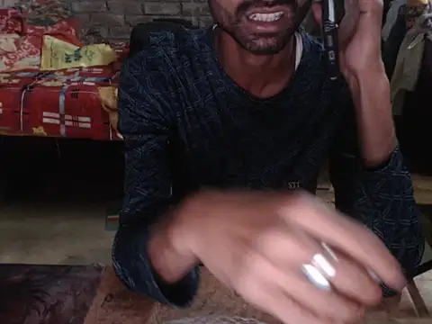 Snapshot of ThethunderPo chatting on April 2026 07:48:02 AM ThethunderPo online show from April 2026 07:48:02 AM