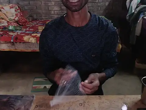 Snapshot of ThethunderPo chatting on April 2026 04:19:02 AM ThethunderPo online show from April 2026 04:19:02 AM