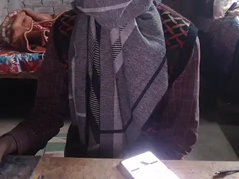 ThethunderPo online show from December 2025 02:49:02 AM