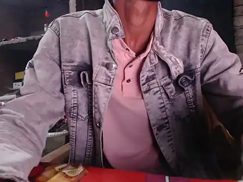 ThethunderPo online show from February 2025 03:10:01 PM