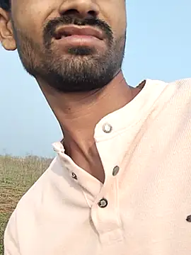 ThethunderPo online show from November 2025 02:17:01 AM