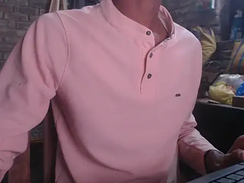 ThethunderPo online show from November 2025 07:20:01 AM