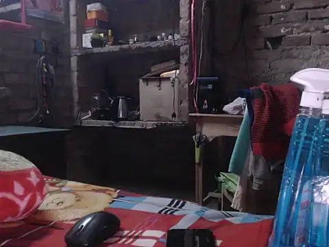 ThethunderPo online show from December 2025 05:54:01 AM