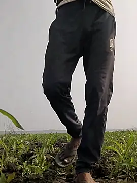 ThethunderPo online show from February 2026 06:22:01 AM