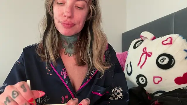 airgeadx online show from April 2026 05:38:01 PM