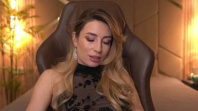 Snapshot of juice-pussy chatting on March 2025 02:45:01 PM juice-pussy online show from March 2025 02:45:01 PM