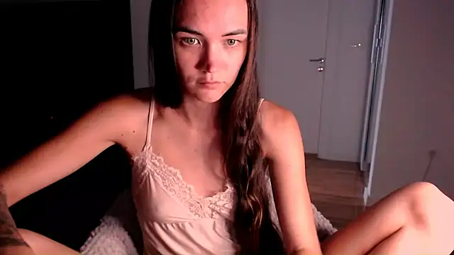 EvelynGG online show from July 2026 10:06:02 AM
