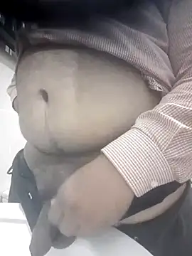 Snapshot of FatCockBoySL chatting on December 2024 12:34:02 PM FatCockBoySL online show from December 2024 12:34:02 PM