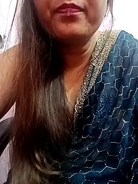 naughtymadam online show from December 2024 03:53:01 AM