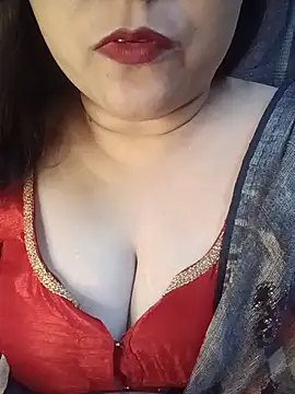naughtymadam online show from May 2026 06:32:01 AM