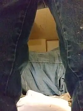 ROBERT0516 online show from November 2025 11:14:01 PM