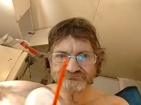 ROBERT0516 online show from October 2025 04:12:02 AM