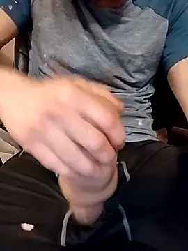 ROBERT0516 online show from March 2026 12:17:02 AM