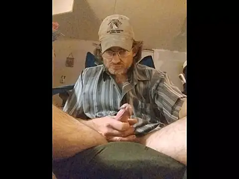 ROBERT0516 online show from October 2025 05:05:01 PM