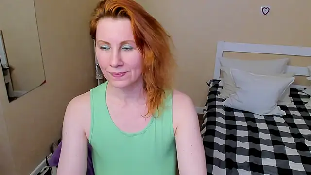 FoxySophia online show from November 2025 07:34:02 AM