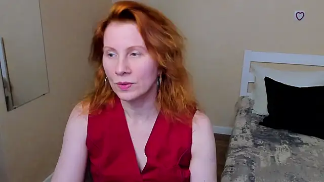 FoxySophia online show from October 2025 03:44:01 AM