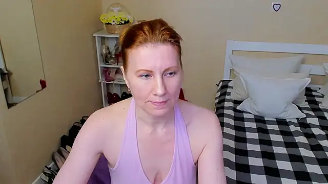 FoxySophia online show from November 2025 09:52:01 PM