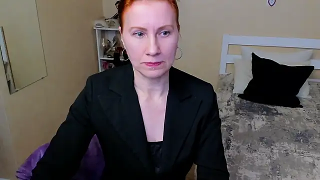 FoxySophia online show from October 2025 10:03:01 AM