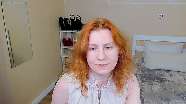 FoxySophia online show from February 2026 01:49:02 AM