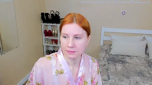 FoxySophia online show from February 2026 02:28:02 PM