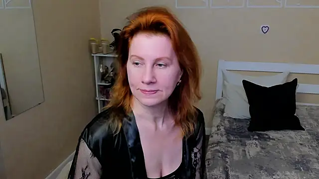 FoxySophia online show from September 2025 02:12:02 PM