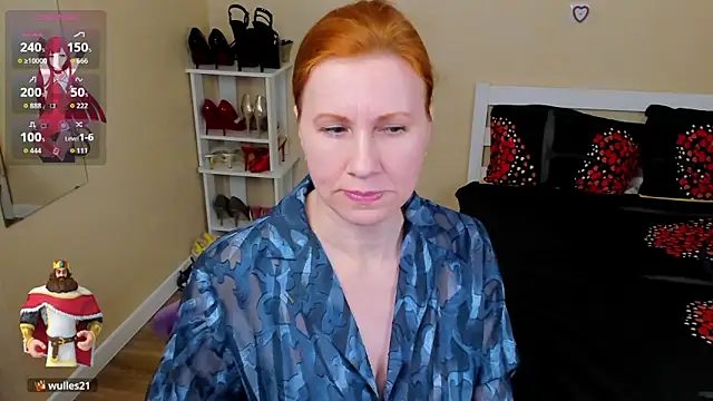 FoxySophia online show from April 2026 02:41:01 PM