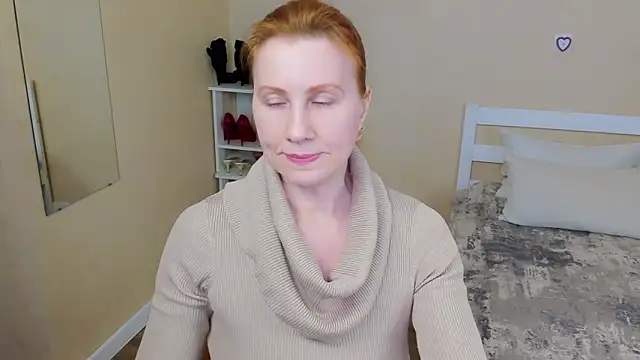 FoxySophia online show from March 2026 07:14:02 PM