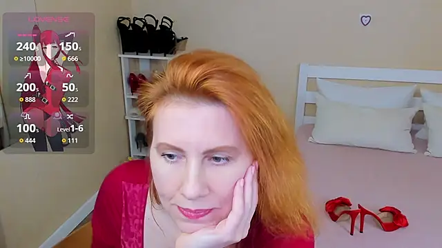 FoxySophia online show from March 2026 10:43:01 AM