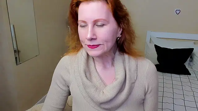 FoxySophia online show from September 2025 06:13:01 PM