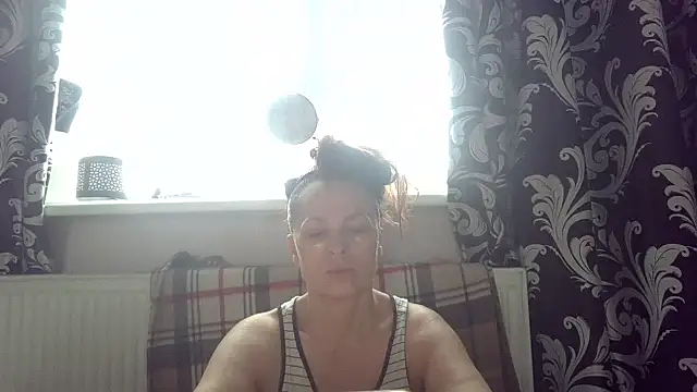 LindaStarS online show from March 2026 05:06:02 AM