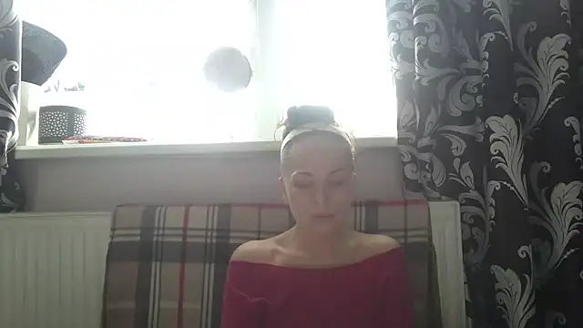 LindaStarS online show from April 2026 05:11:02 AM