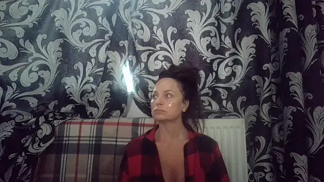 LindaStarS online show from October 2025 05:49:01 AM