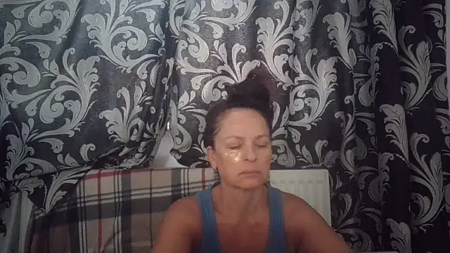 LindaStarS online show from September 2025 04:41:01 AM