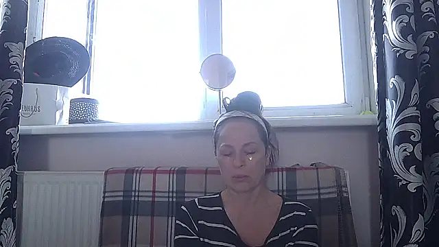 LindaStarS online show from April 2026 04:59:01 AM