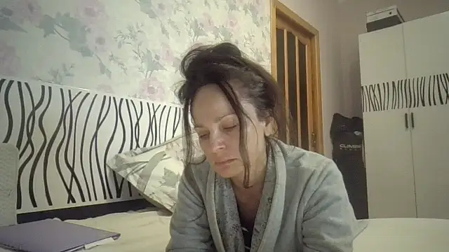 LindaStarS online show from October 2025 07:14:02 PM