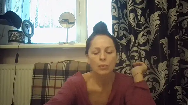 LindaStarS online show from December 2025 05:42:02 AM