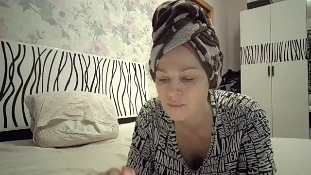 LindaStarS online show from January 2026 05:42:01 PM