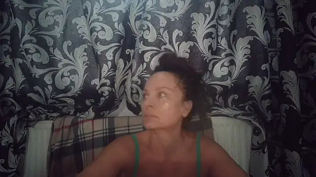 LindaStarS online show from September 2025 04:30:01 AM