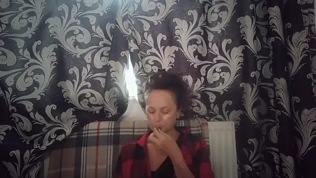 LindaStarS online show from October 2025 05:08:01 AM