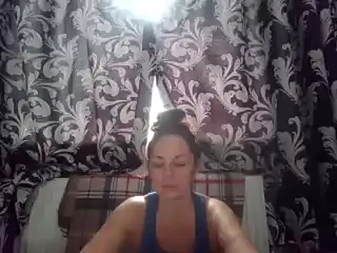 LindaStarS online show from March 2025 02:17:01 PM