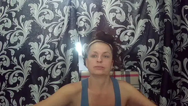 Snapshot of LindaStarS chatting on June 2026 05:59:01 AM LindaStarS online show from June 2026 05:59:01 AM
