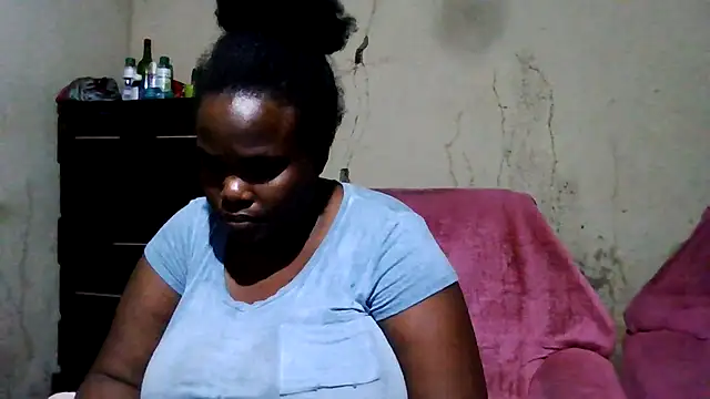 Snapshot of sexybigboobz chatting on June 2026 04:07:02 PM sexybigboobz online show from June 2026 04:07:02 PM
