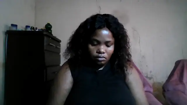 Snapshot of sexybigboobz chatting on September 2025 06:01:02 AM sexybigboobz online show from September 2025 06:01:02 AM