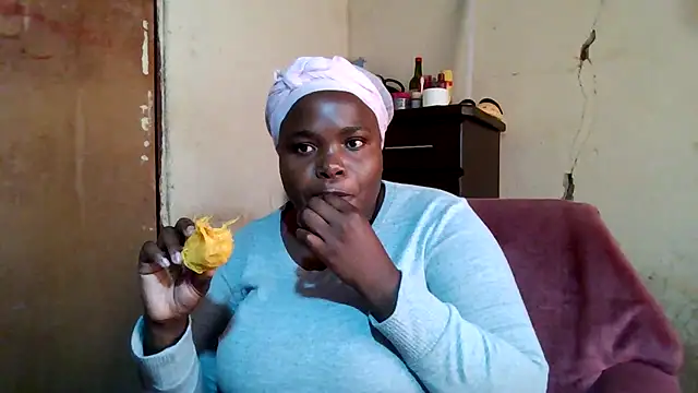 Snapshot of sexybigboobz chatting on November 2025 08:04:01 AM sexybigboobz online show from November 2025 08:04:01 AM