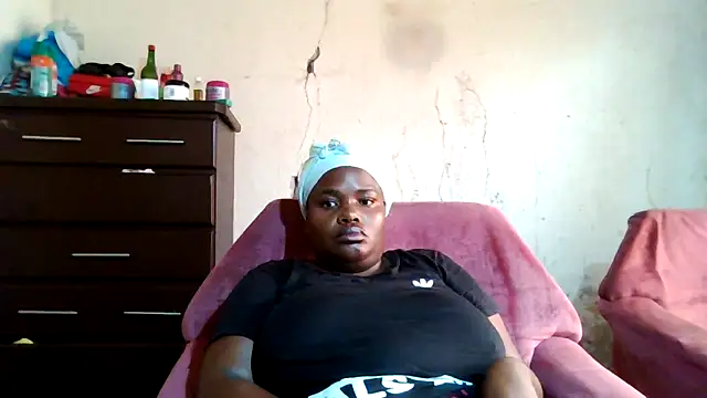 Snapshot of sexybigboobz chatting on December 2025 05:30:02 AM sexybigboobz online show from December 2025 05:30:02 AM