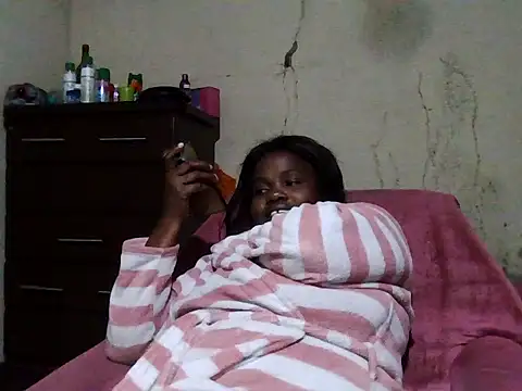 Snapshot of sexybigboobz chatting on June 2026 04:35:02 PM sexybigboobz online show from June 2026 04:35:02 PM