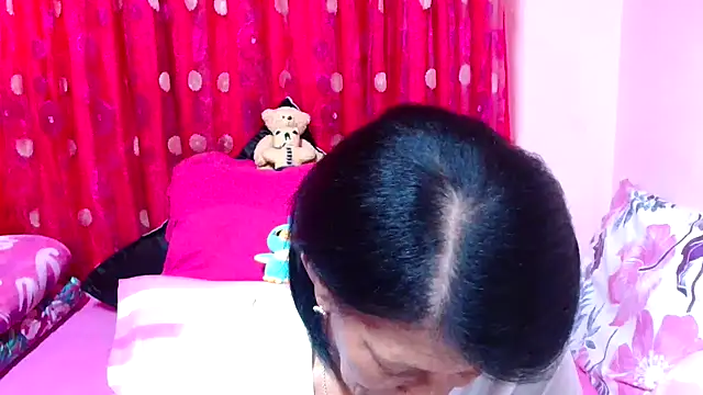 SLUTTYROXY online show from November 2025 04:17:02 AM